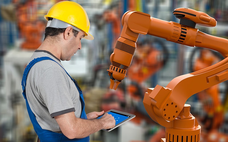 Aligning Industry 4.0 And Servitization