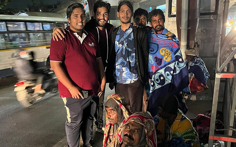 The CSR team of Hyderabad of around 30 volunteers enthusiastically volunteered by both donating and helping to personally distribute blankets across Hyderabad